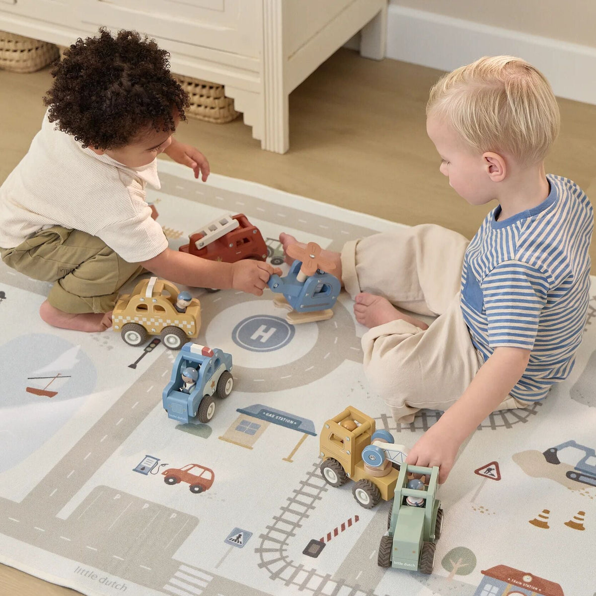 Tappeto Play Mat Cars Little Dutch | Una città tutta da esplorare con macchinine e fantasia