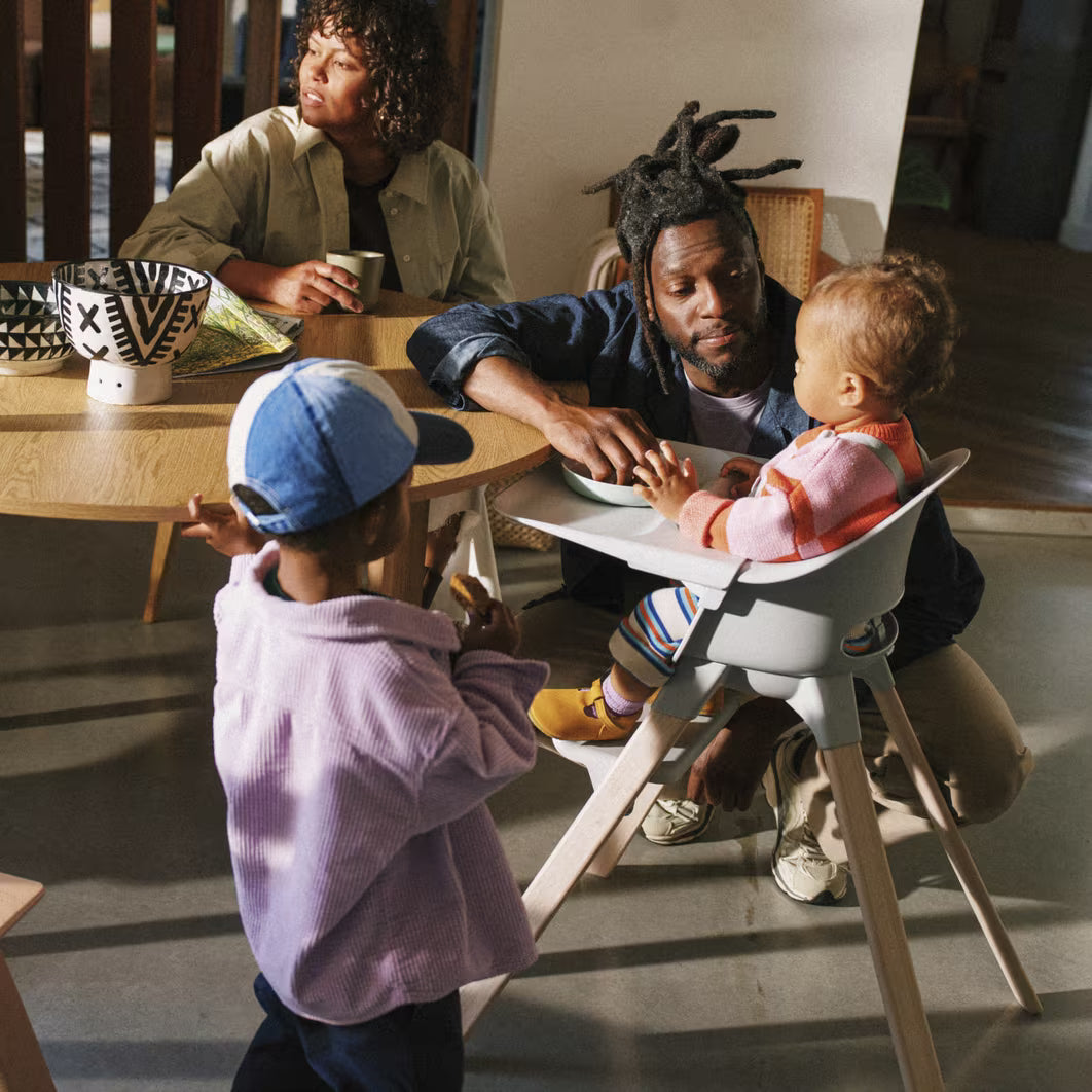 Seggiolone Stokke Clikk Bianco | Seggiolone Pappa per Bambini da 6 Mesi a 3 Anni con Montaggio Senza Attrezzi