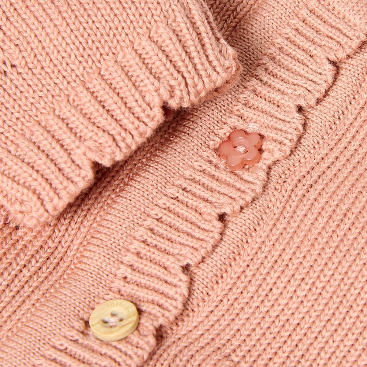 Cardigan Knitted Little Dutch Deep Pink | Perfetto per completare gli outfit