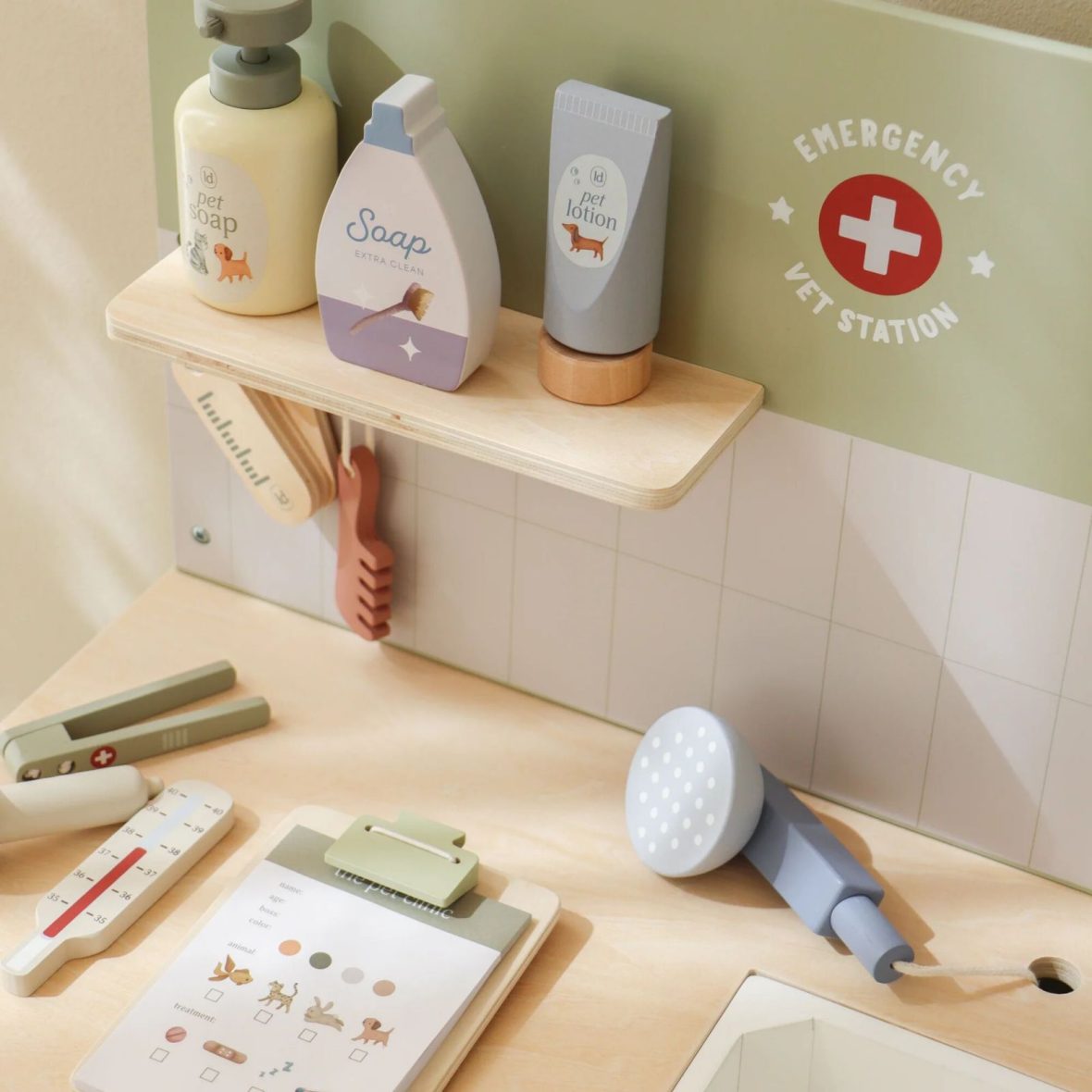 0-65fc7d95-1600-Banco-da-veterinario-FSC[1]