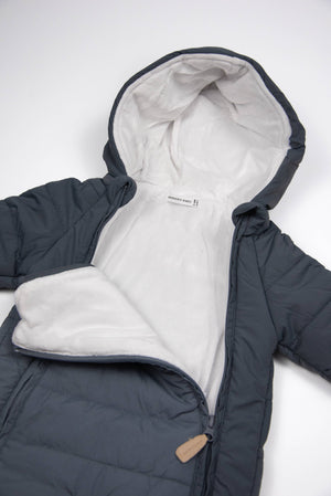 1094_20colore_20343_20–_20EM1-9-2500-202510071620_300x[1]