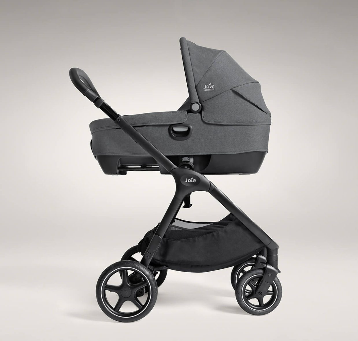 9_-_c2105abebn000_calmi_ebnoy_018_cs_cc_hr[1]